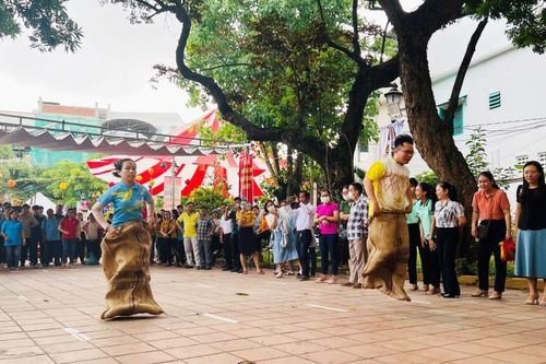 Lễ hội Đình làng Hải Châu 2023 thu hút hơn 800 diễn viên, vận động viên tham gia