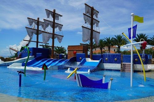 Tạm đình chỉ điều tra vụ bé trai người Nhật chết đuối tại resort ở Mũi Né
