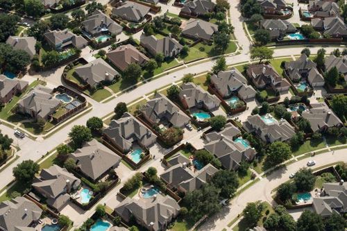 Doanh số bán nhà mới của Mỹ tăng cao trong tháng Ba