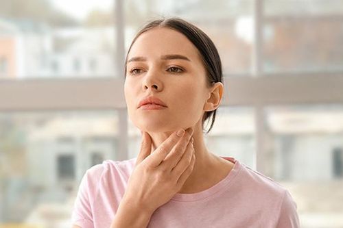 Bác sĩ chuyên khoa giải đáp 'cường giáp có thể trở thành ung thư không?'