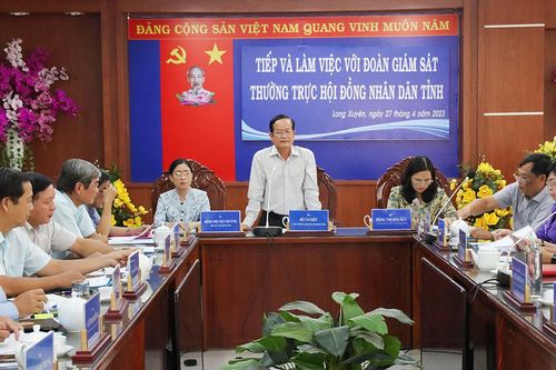 Giám sát hoạt động Thường trực HĐND TP. Long Xuyên