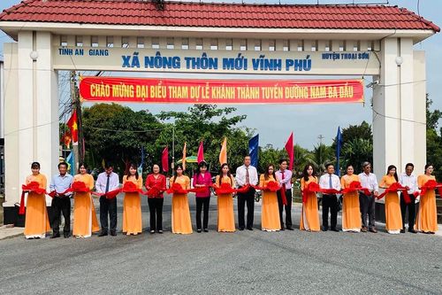 Khánh thành tuyến đường Nam Ba Dầu và cầu Thoại Hà 2