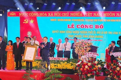 Công bố thành phố Dĩ An là đô thị loại II trực thuộc tỉnh Bình Dương