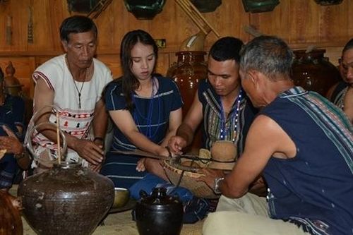 Tái hiện sinh động lễ cưới của người K'ho Sre ở Lâm Đồng
