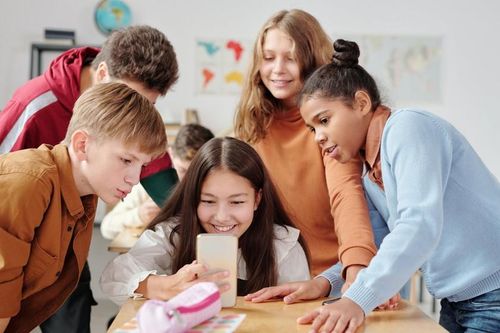 Tham vấn tâm lý học đường - cách tháo 'ngòi nổ' bạo lực học đường hiệu quả
