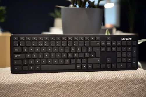 Microsoft khai tử thương hiệu tồn tại 40 năm