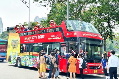 Hà Nội huy động xe buýt 2 tầng phục vụ miễn phí khách du lịch trong dịp nghỉ lễ