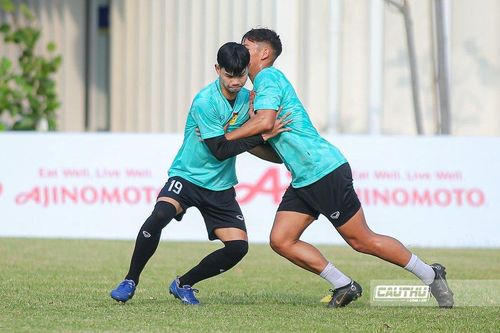 Hai cầu thủ Việt kiều U22 Lào là mối đe dọa với U22 Việt Nam