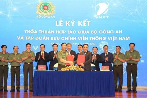 Bộ Công an và VNPT hợp tác chuyển đổi số, xây dựng Chính phủ số