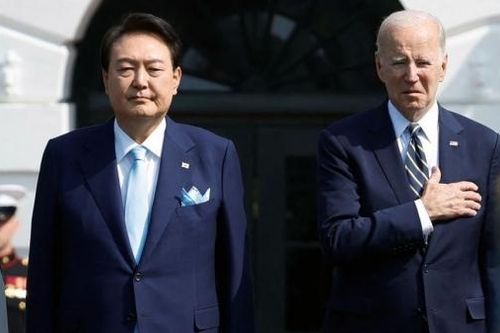 Thượng đỉnh Mỹ - Hàn: Chuyến công du đúng thời điểm, Washington 'thở phào', Seoul có thắng lợi lớn