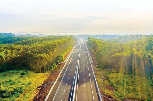 Từ niềm tự hào dân tộc đến nỗ lực đổi mới, sáng tạo