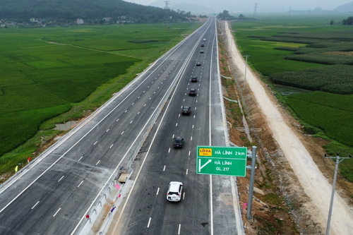 Khi nào nối thông toàn tuyến cao tốc từ Lạng Sơn đến Cà Mau?