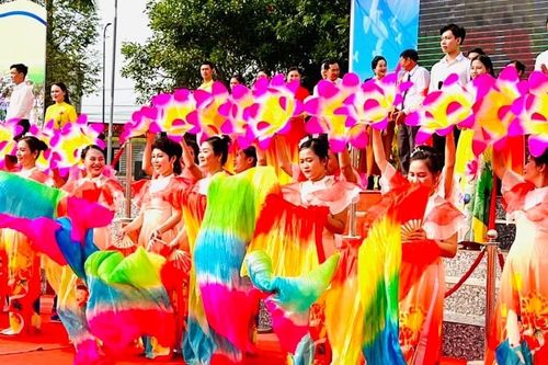 Có một làng Quỳnh như thế!