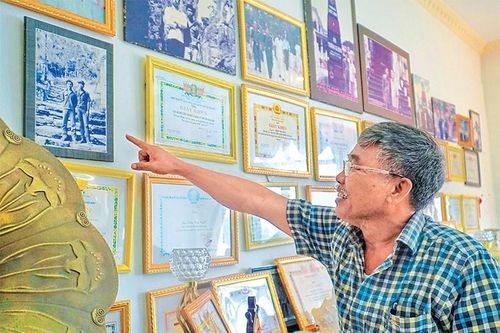 Người lính đảo nặng tình đồng đội