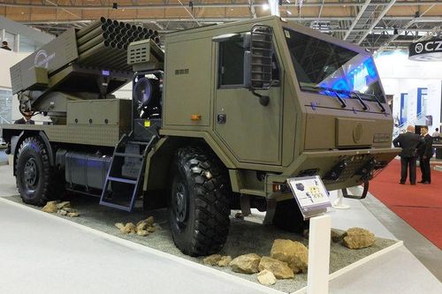 Cộng hòa Séc bí mật chuyển giao pháo phản lực BM-21MT cho quân đội Ukraine