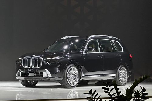 BMW X7 mới chính thức ra mắt Việt Nam