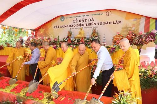 Nghệ An: Lễ đặt đá khởi công xây dựng bảo điện thiền tự Bảo Lâm
