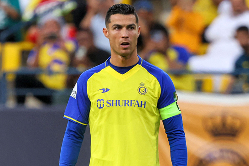 Tin bóng đá hôm nay (2-5): Ronaldo hối hận, Messi tát đối thủ?