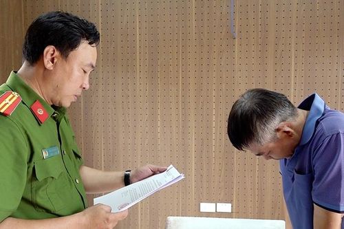 Phê chuẩn khởi tố giám đốc phát hành hóa đơn khống, gian lận 3,7 tỉ đồng tiền thuế