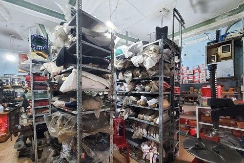 TP.HCM: Phát hiện nhiều 'lò độ xe' có dấu hiệu kinh doanh hàng lậu quy mô lớn