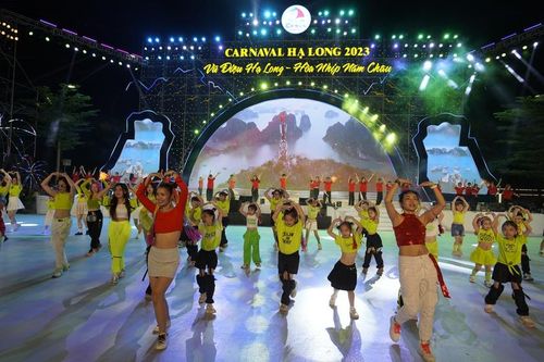 Quảng Ninh: Đêm hội Carnaval Hạ Long 2023 rực rỡ, mãn nhãn