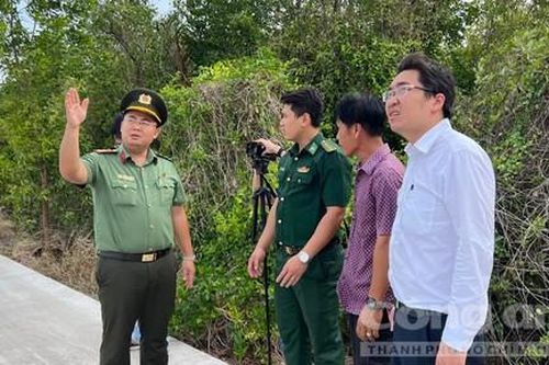 Thắp sáng con đường ấm tình quân dân trên ấp đảo ở Cần Giờ
