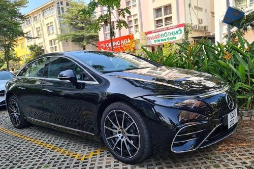Xe điện hạng sang Mercedes-Benz EQS 450+ chào bán hơn 4,5 tỷ đồng trên sàn xe cũ
