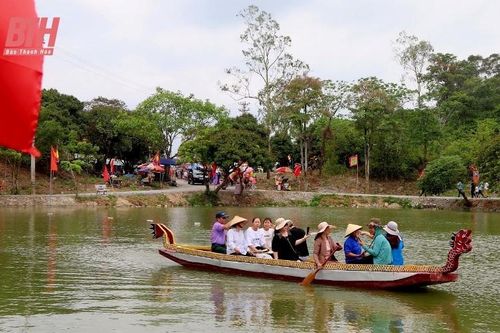 Phát huy giá trị Di tích lịch sử văn hóa Quốc gia Núi và đền Đồng Cổ - Liên kết phát triển tour du lịch
