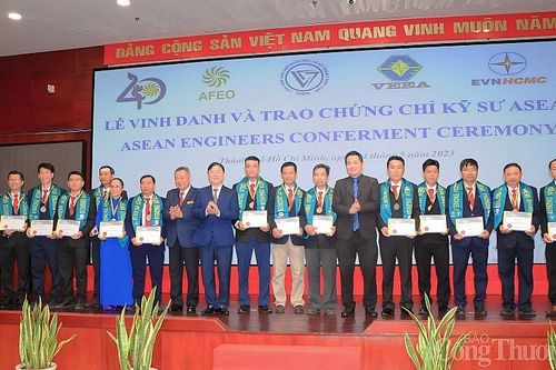 Vinh danh 123 kỹ sư nhận chứng chỉ kỹ sư chuyên nghiệp ASEAN