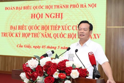 Cử tri quận Cầu Giấy mong có giải pháp giảm áp lực tuyển sinh vào THPT