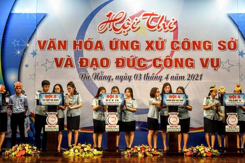 Đừng để việc chia sẻ đi quá xa...