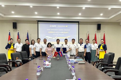 Vietravel Airlines ký hợp đồng thuê tàu bay với hãng Cambodia Airways