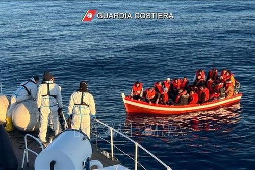 Ngoại trưởng Italy hủy chuyến thăm Pháp do mâu thuẫn về vấn đề người di cư