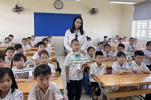 Khởi động cuộc thi Tìm kiếm Gương mặt 'Đại sứ Xanh'