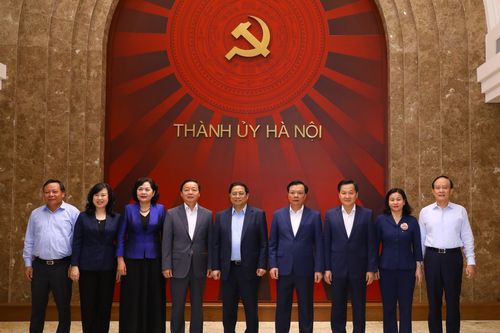 Thường trực Chính phủ làm việc với Ban Thường vụ Thành ủy Hà Nội