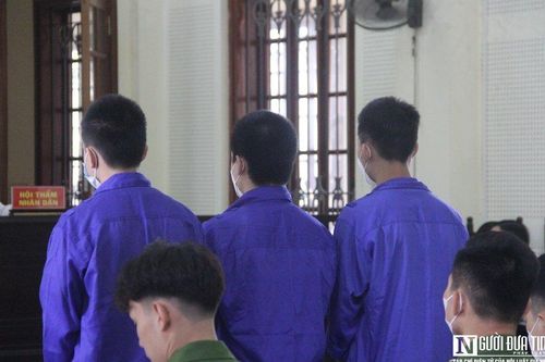 Xót xa phiên tòa xét xử 3 thiếu niên phạm tội Giết người khi 16 tuổi