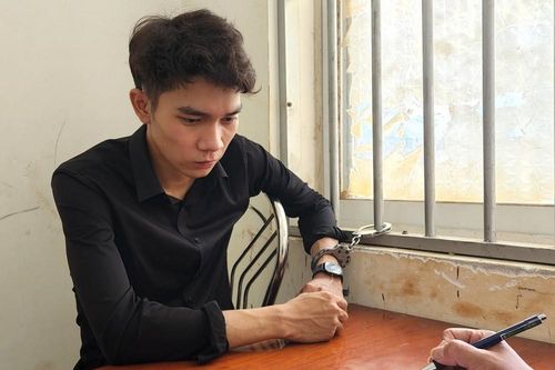 Bà Rịa-Vũng Tàu: Bắt nam thanh niên giả vờ mua lắc vàng rồi cầm bỏ chạy