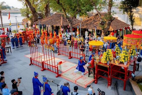 Bế mạc Festival nghề truyền thống Huế 2023