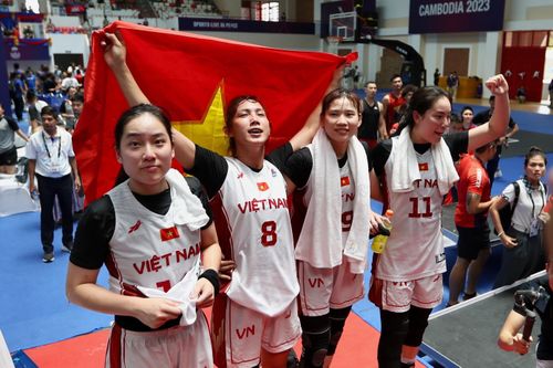 SEA Games sáng 7/5: HCV lịch sử cho bóng rổ Việt Nam