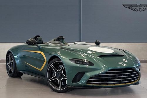 Aston Martin V12 Speedster - siêu xe không kính giá 1,2 triệu USD