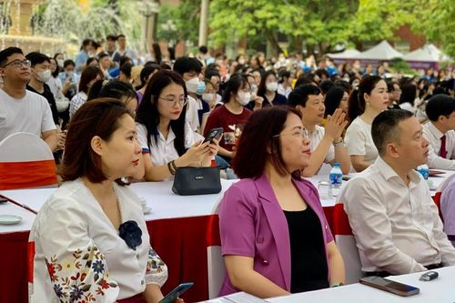 Nghe chuyện học nghề báo, làm nghề báo tại AJC Open Day 2023