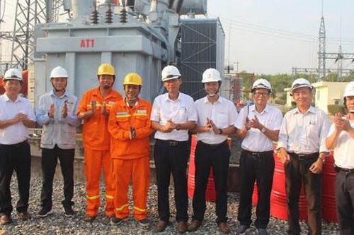 Hoàn thành thay thế máy biến áp tại Trạm biến áp 220 kV Tuy Hòa