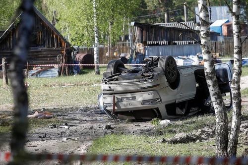 Nga cáo buộc Ukraine và Mỹ đánh bom xe khiến nhà văn bị thương