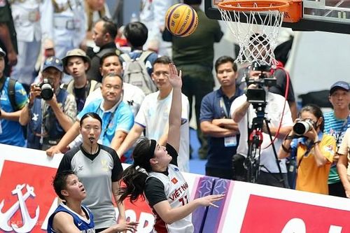 SEA Games 32: Đoàn TTVN vươn lên thứ 3 trên bảng tổng sắp huy chương
