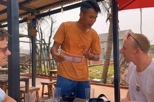 Chàng trai xứ Quảng khởi nghiệp bên chân sóng
