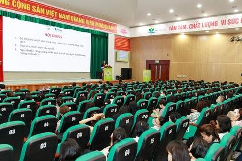 Cần thiết nâng cao kiến thức kỹ năng truyền thông về dinh dưỡng miễn dịch trẻ em