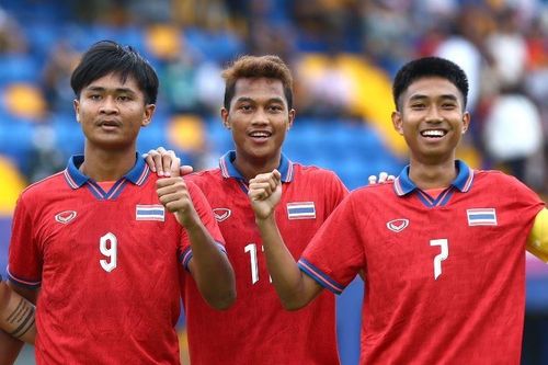 U22 Thái Lan dẫn đầu bảng B