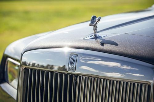 Tìm chủ siêu xe Rolls Royce bị 'bỏ rơi' ở cảng Hải Phòng
