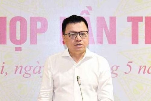 Hơn 3.000 tác phẩm tham dự Giải Diên Hồng lần thứ Nhất