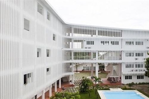 Vụ nhầm ngày, 20.000 học sinh Bình Dương phải thi lại: Kỷ luật 2 hiệu phó